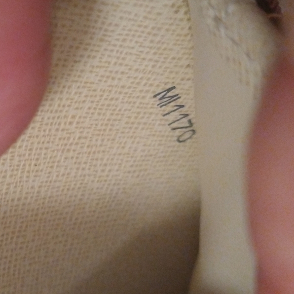 Louis Vuitton Damier Azur Zippy Compact Wallet - Picture 14 of 16